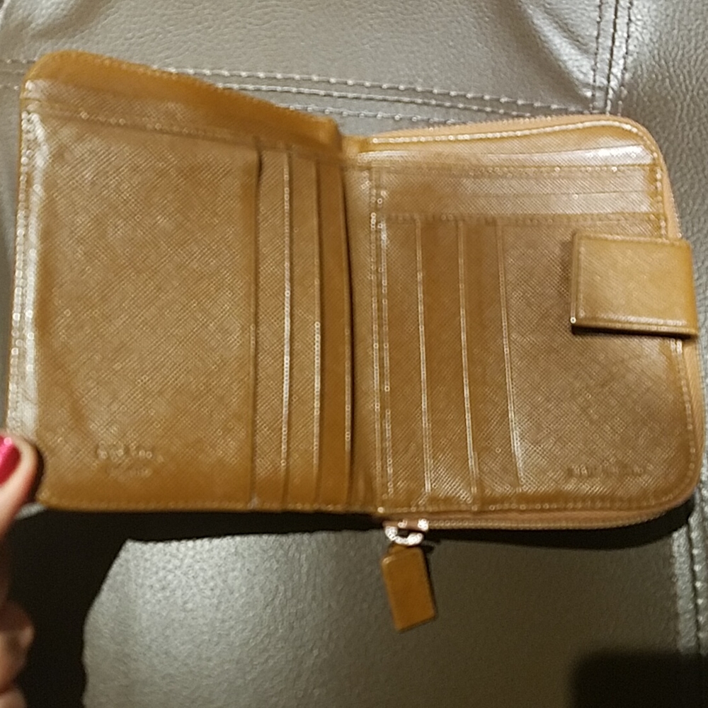 PRADA BROWN BIFOLD ZIP AROUND WALLET AUTHENTIC - Picture 4 of 15